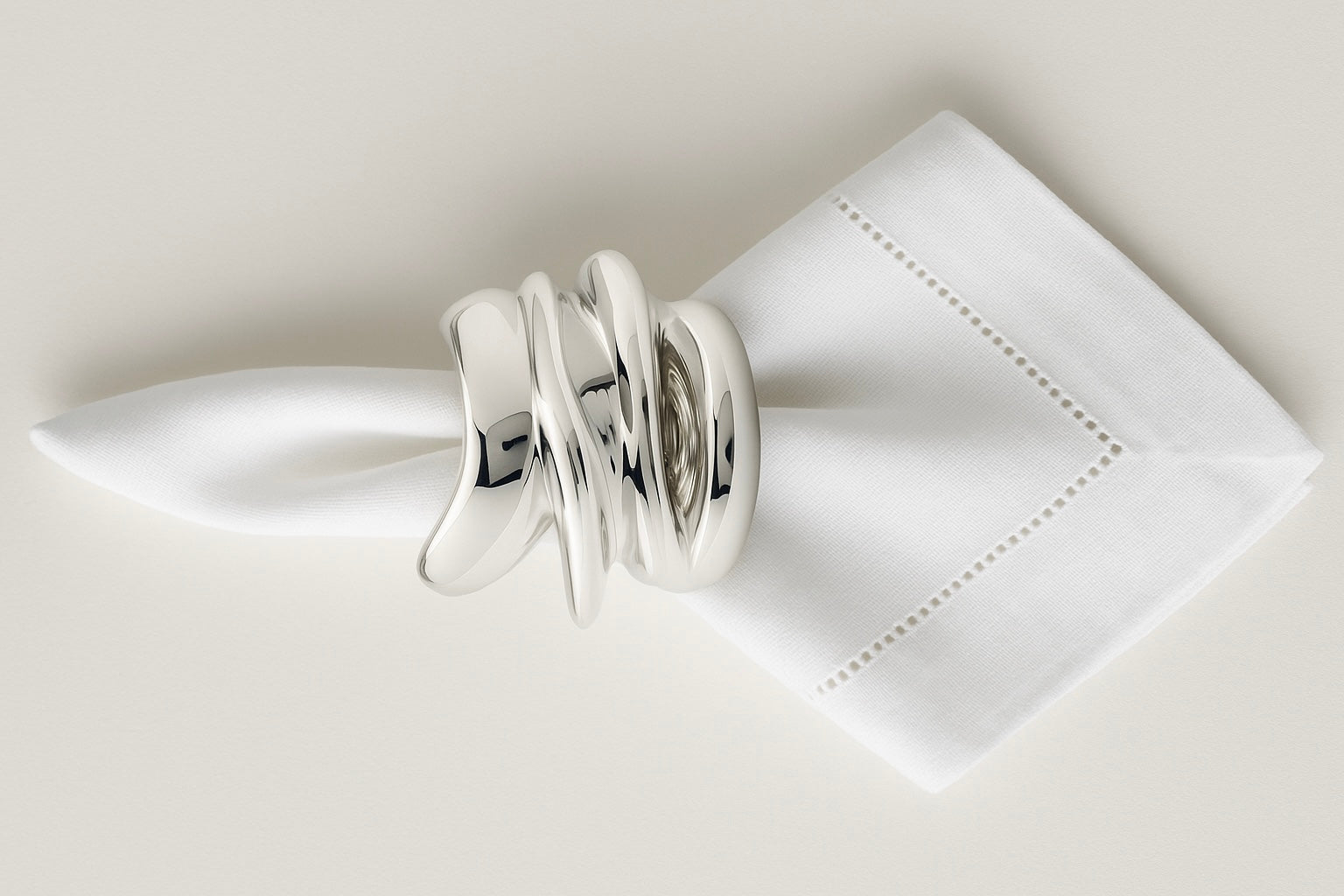 Luxe Wave – El Yapımı Gümüş Kaplama Peçetelik 6 adet