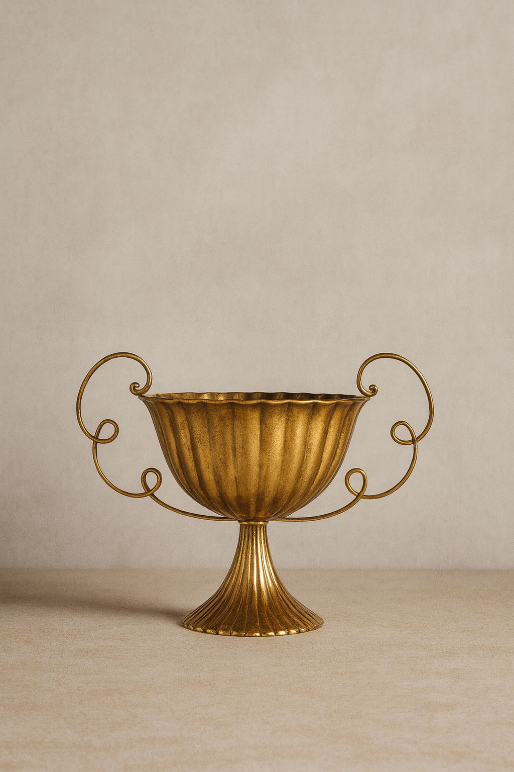 Antik Altın Kaplama Kulplu Ayaklı Kase – Lüks Centerpiece